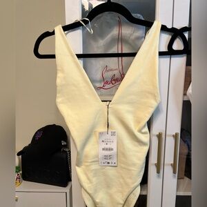 Zara plunge body suit in Yellow